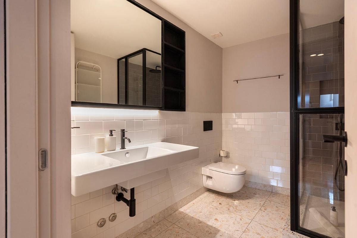Prime Riverside Duplex - 3