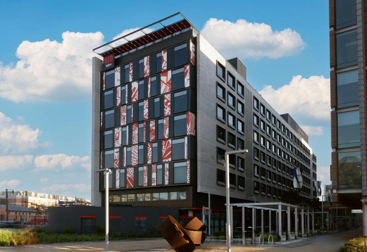 Radisson RED Hotel V&A Waterfront Cape Town - 3