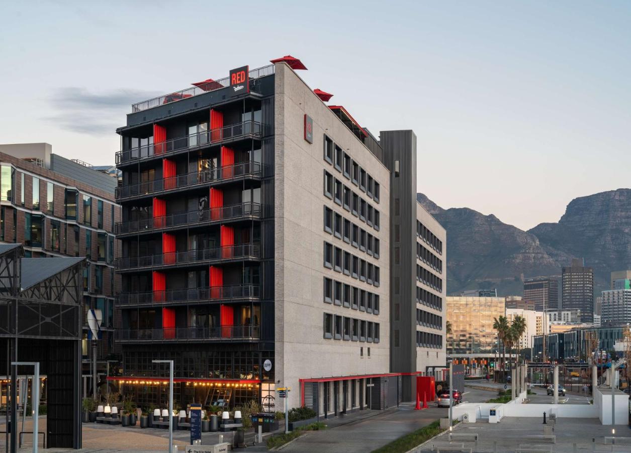 Radisson RED Hotel V&A Waterfront Cape Town - 2