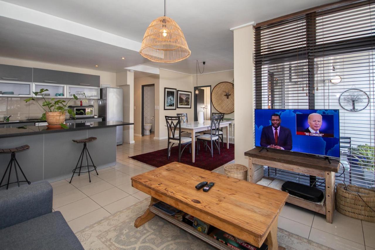 City Bowl stylish home, all in walking distance Flatrock - 5