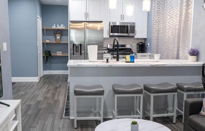 New Apartment Liberty State Park Jersey City NJ Airport Train Manhattan NYC