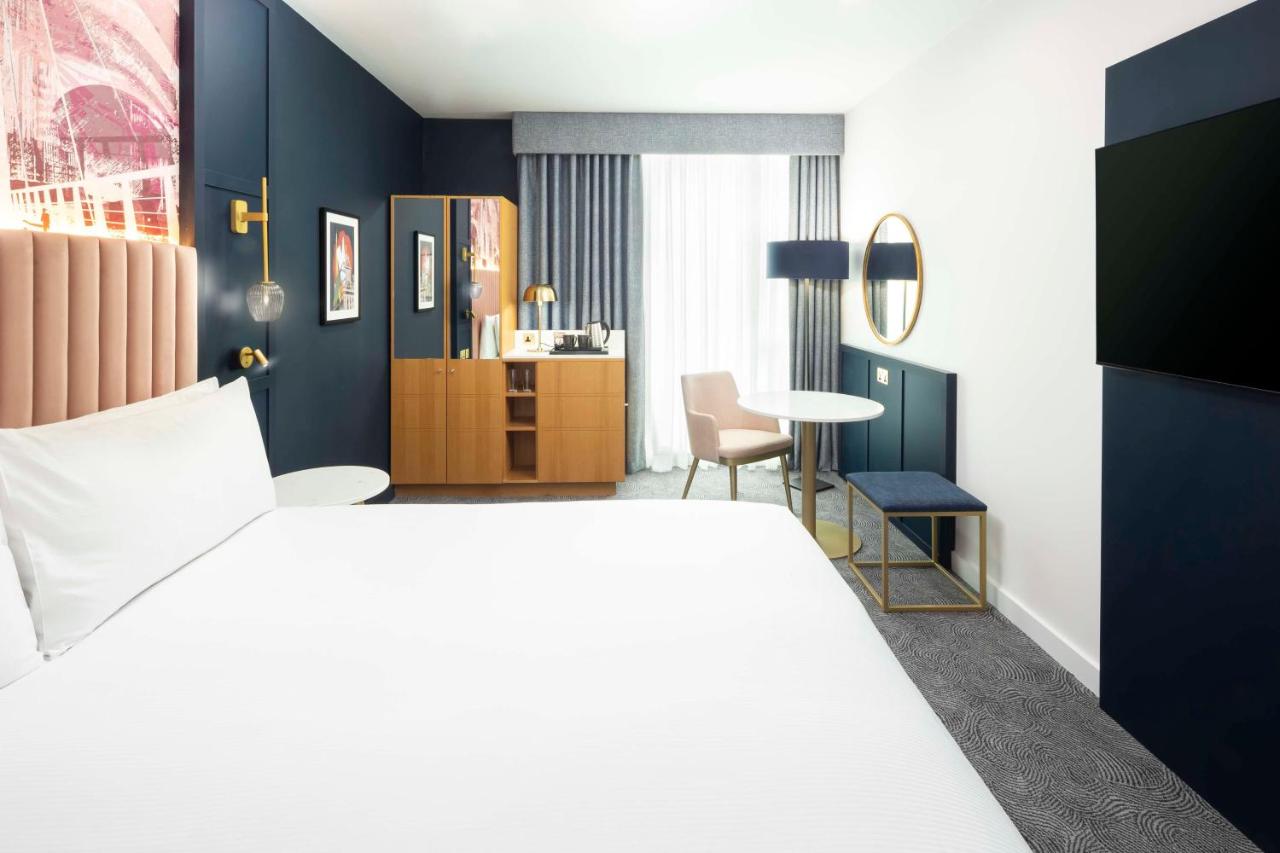 King Guest Room