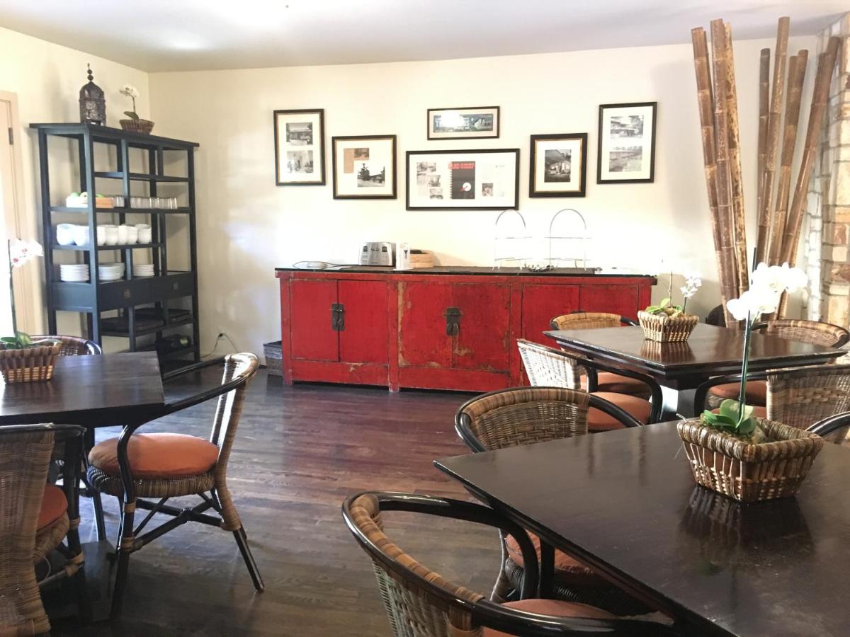 Tradewinds Carmel — photo 14
