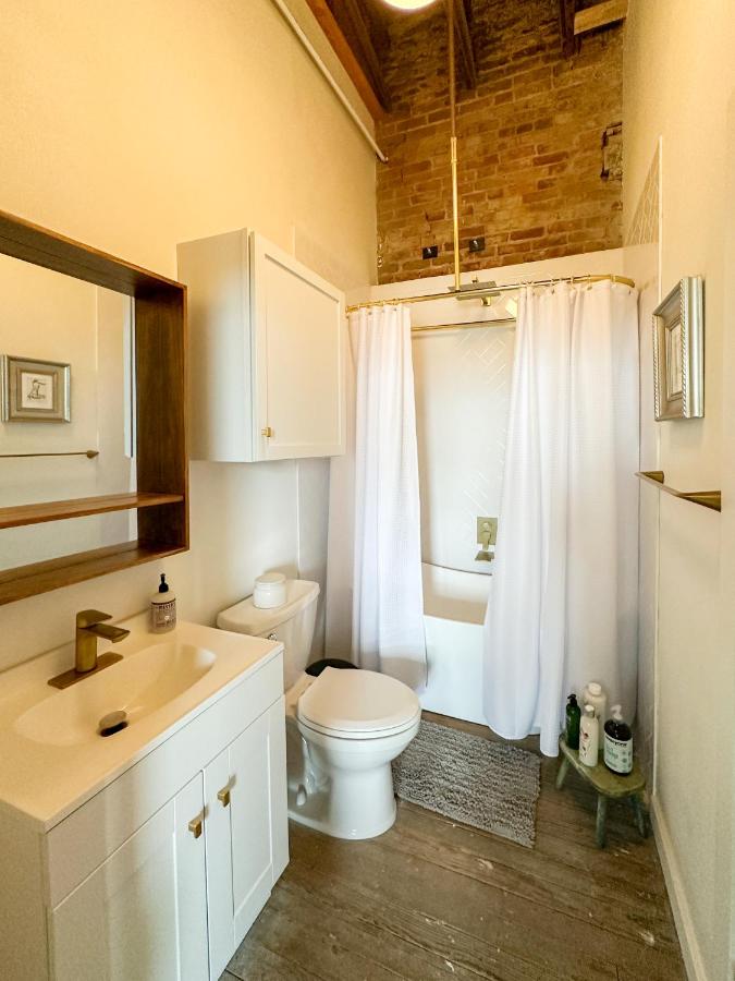 Bois D'Arc Bungalows — photo 7