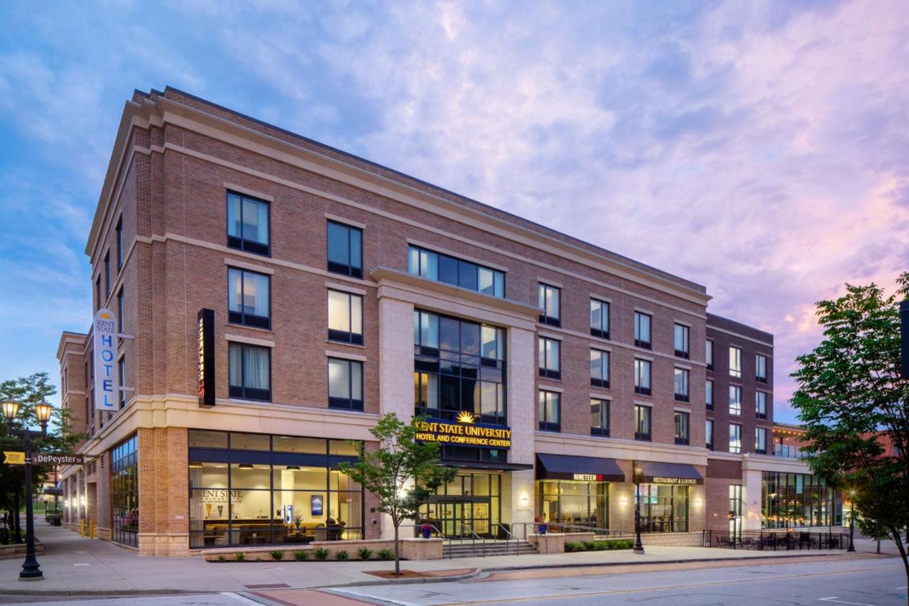 Kent State University Hotel and Conference Center — photo 1