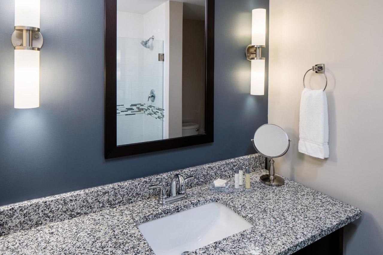 Kent State University Hotel and Conference Center — photo 17