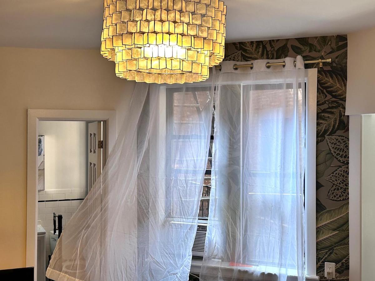 West Village Lush Green - 3