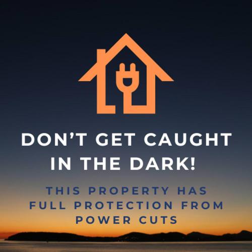 Minimalist Beauty Walk To Restaurants And Shops - 5