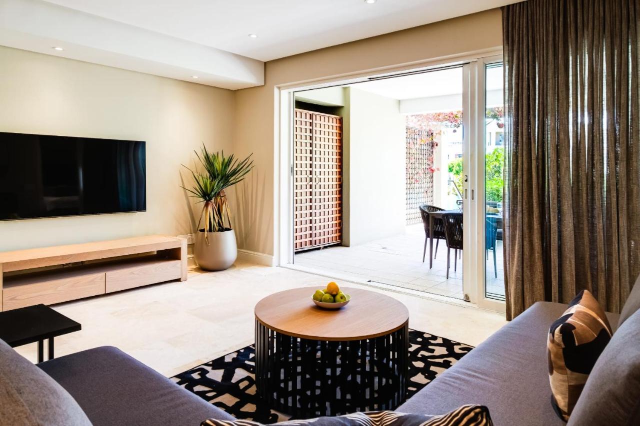 Beautiful Apartment at the Waterfront Marina Altmore 001 - 4