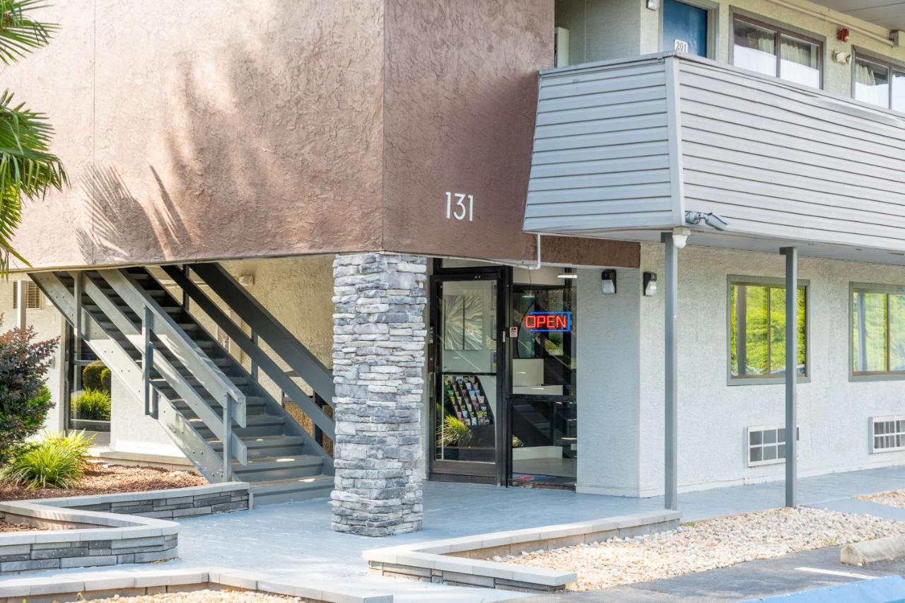 Crestview Motel — photo 13