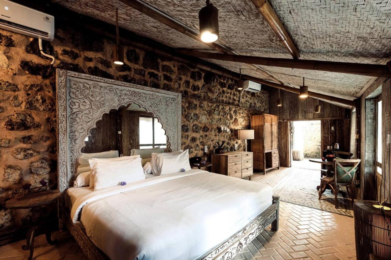 Apple by Toraja Bambu Uluwatu at Padang Padang Beach - 2