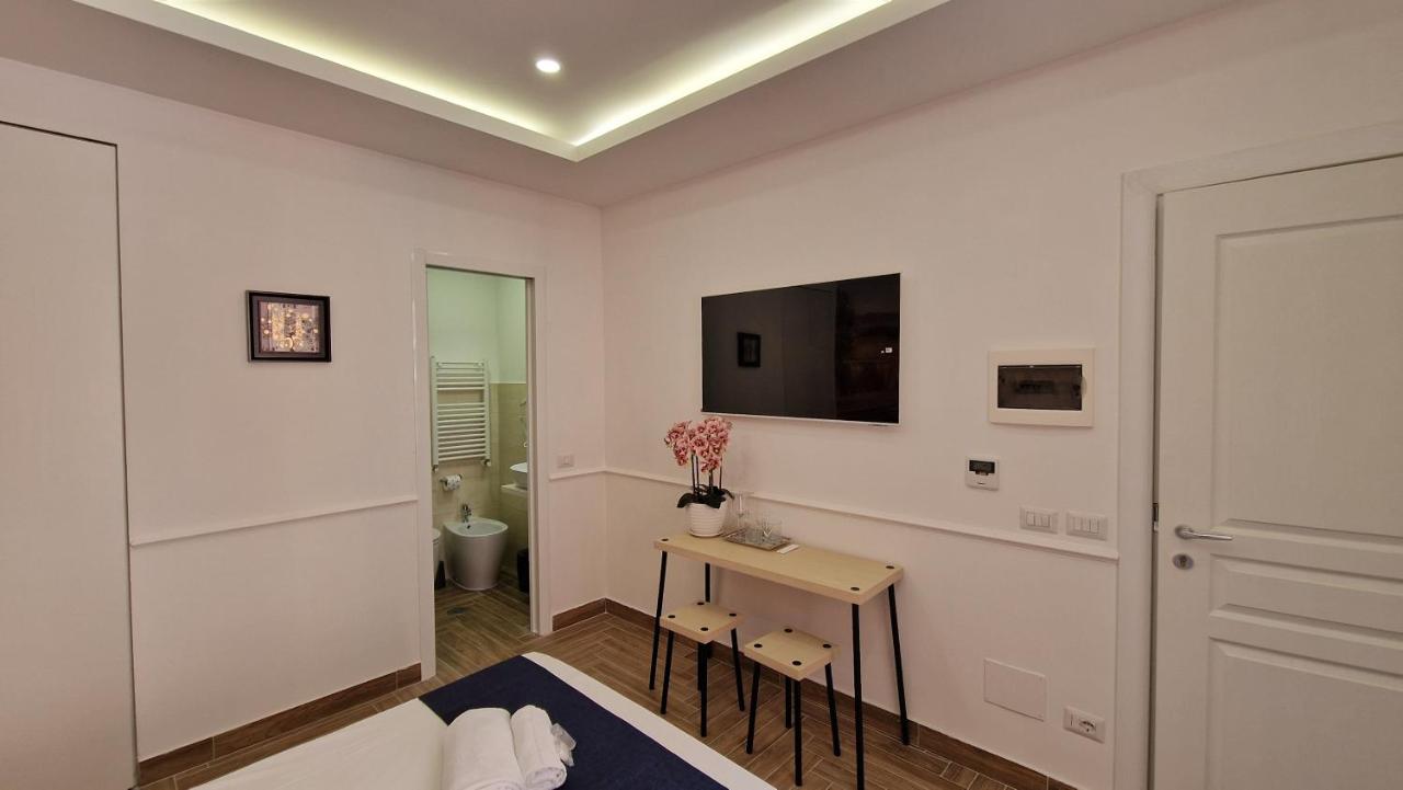 Susy's Guest House Room San Pietro - 5