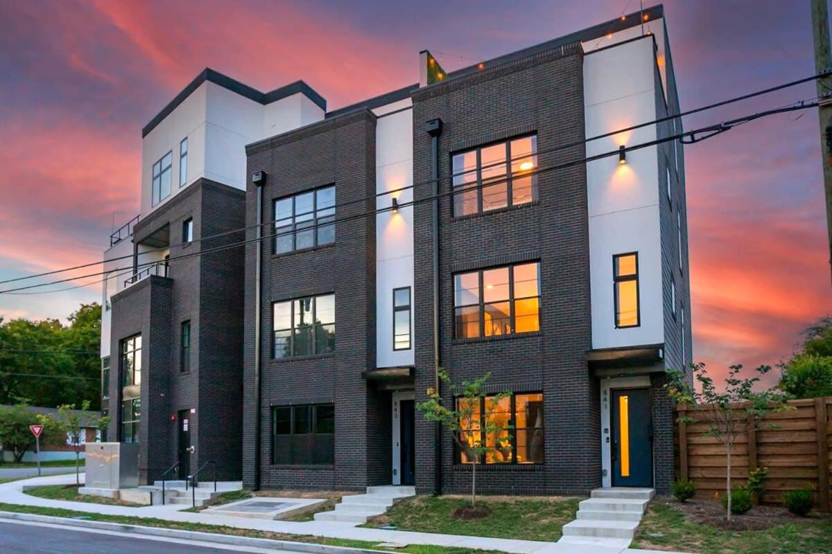 EV Charger King Beds Garage 2 Miles to DWNTN - 2