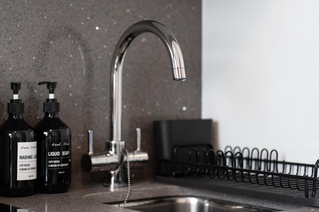 Boutique Studios by Luxestays Fulham Broadway - 3