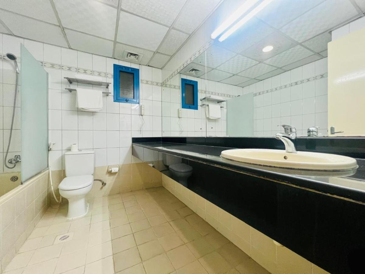 Sky Hotel Apartments - 3