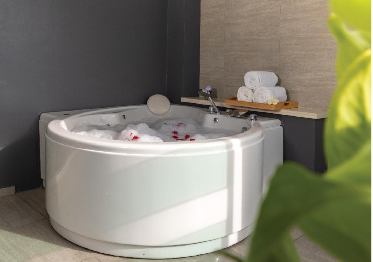 Solitaire Bangkok Sukhumvit 11 - 4