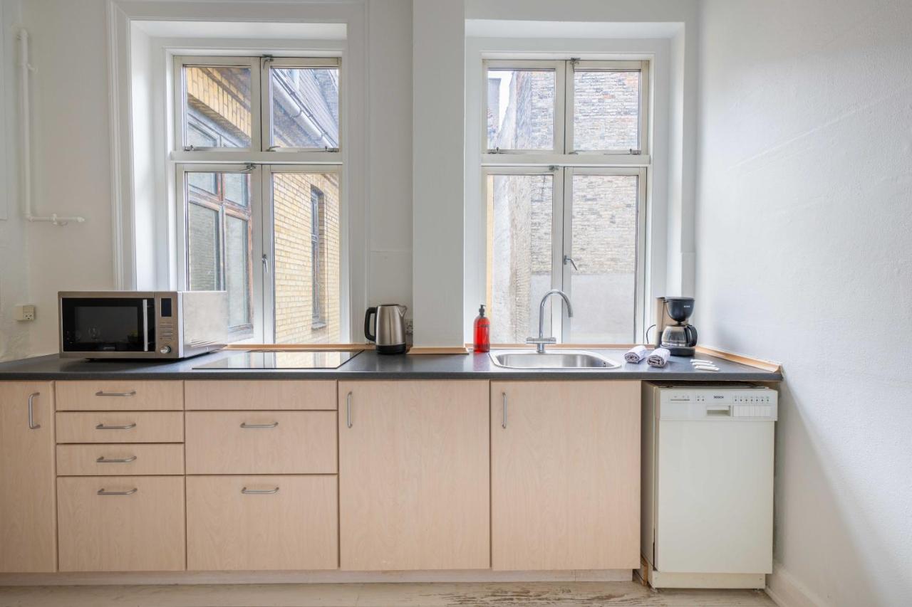 Super Central 2BR Apartment in Old Town Copenhagen - 4