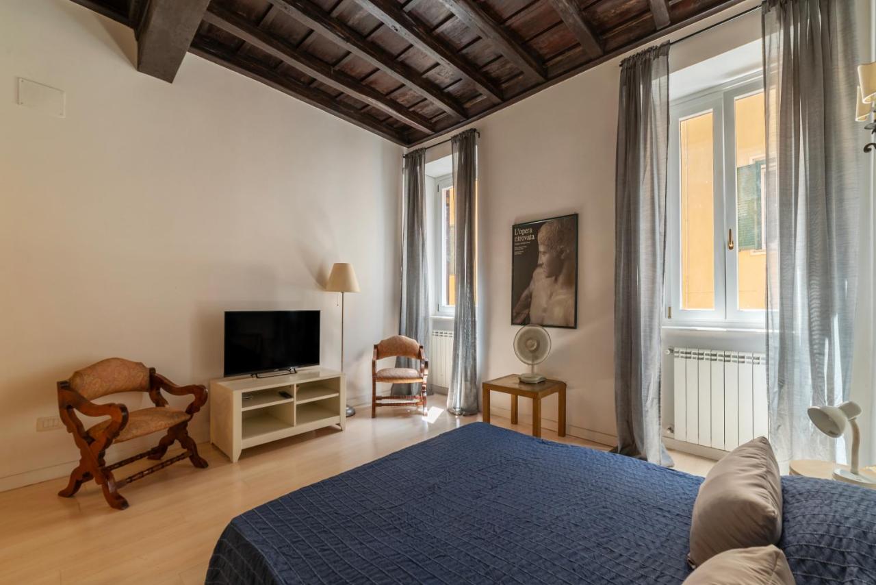 GuestHost - Fori Imperiali Pretty Apartment - 5