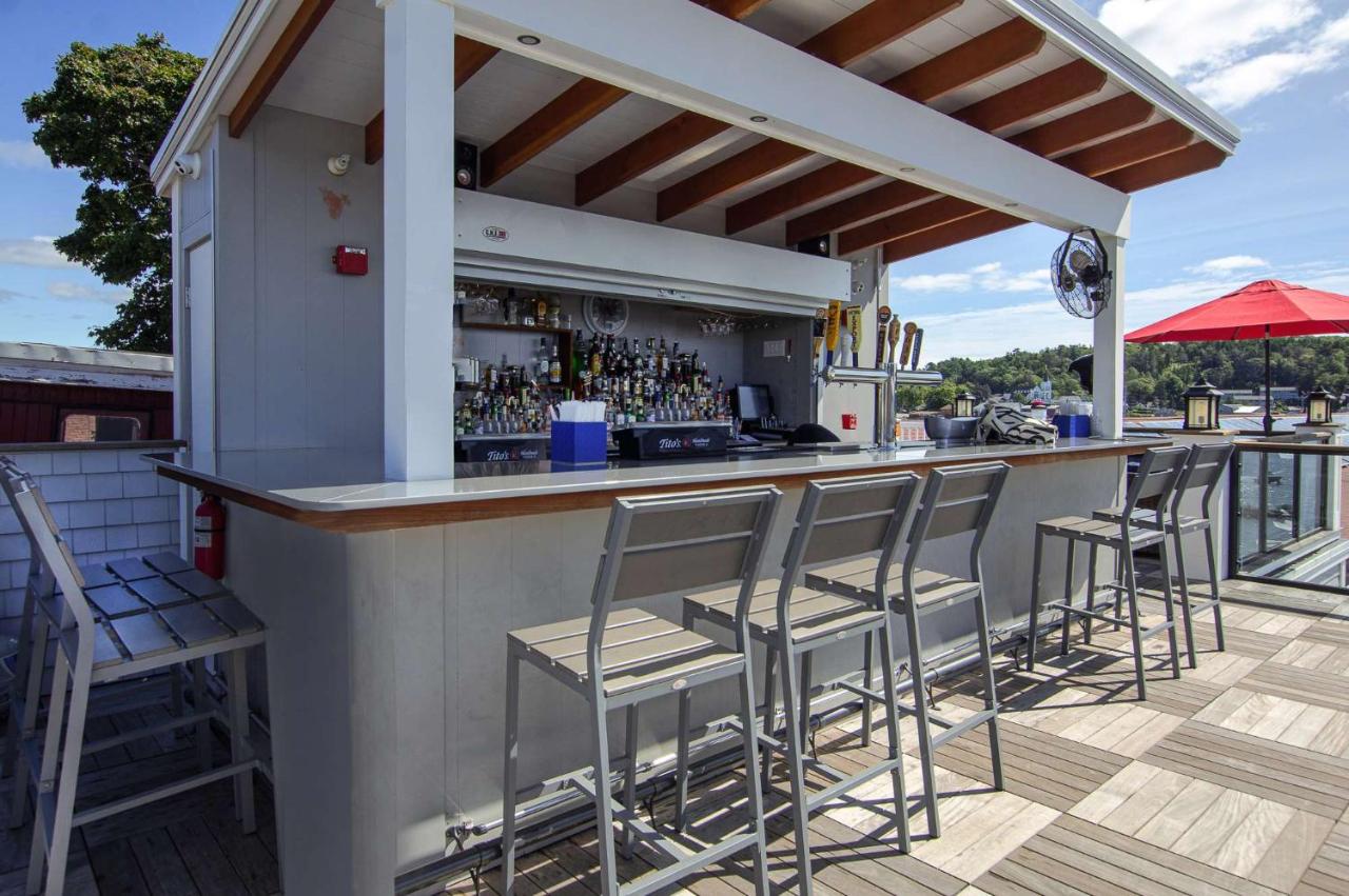 Tugboat Inn — photo 15