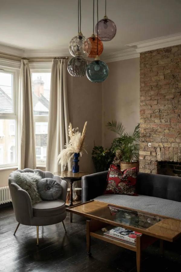 Alba's Den - A creative sanctuary in NW10 London