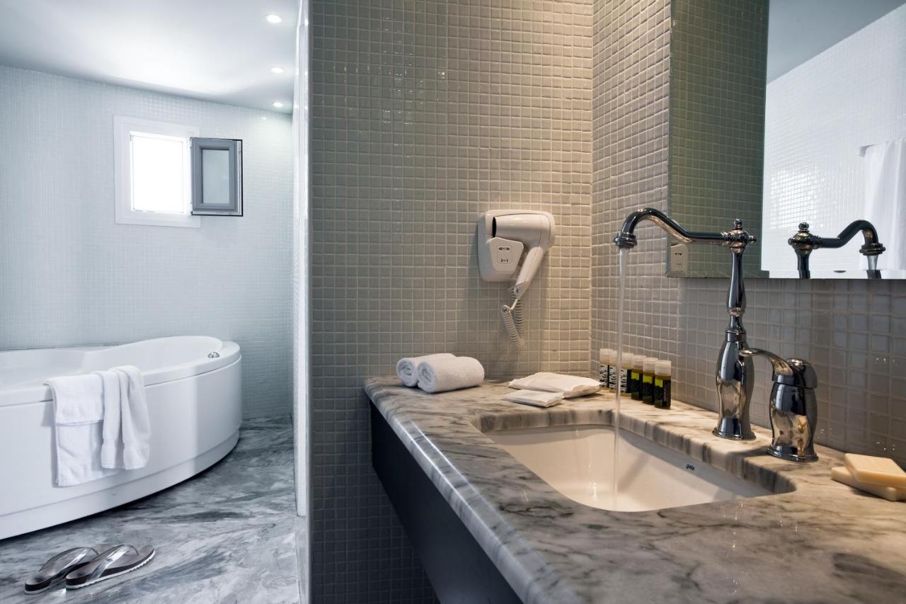 Xenones Filotera - 3