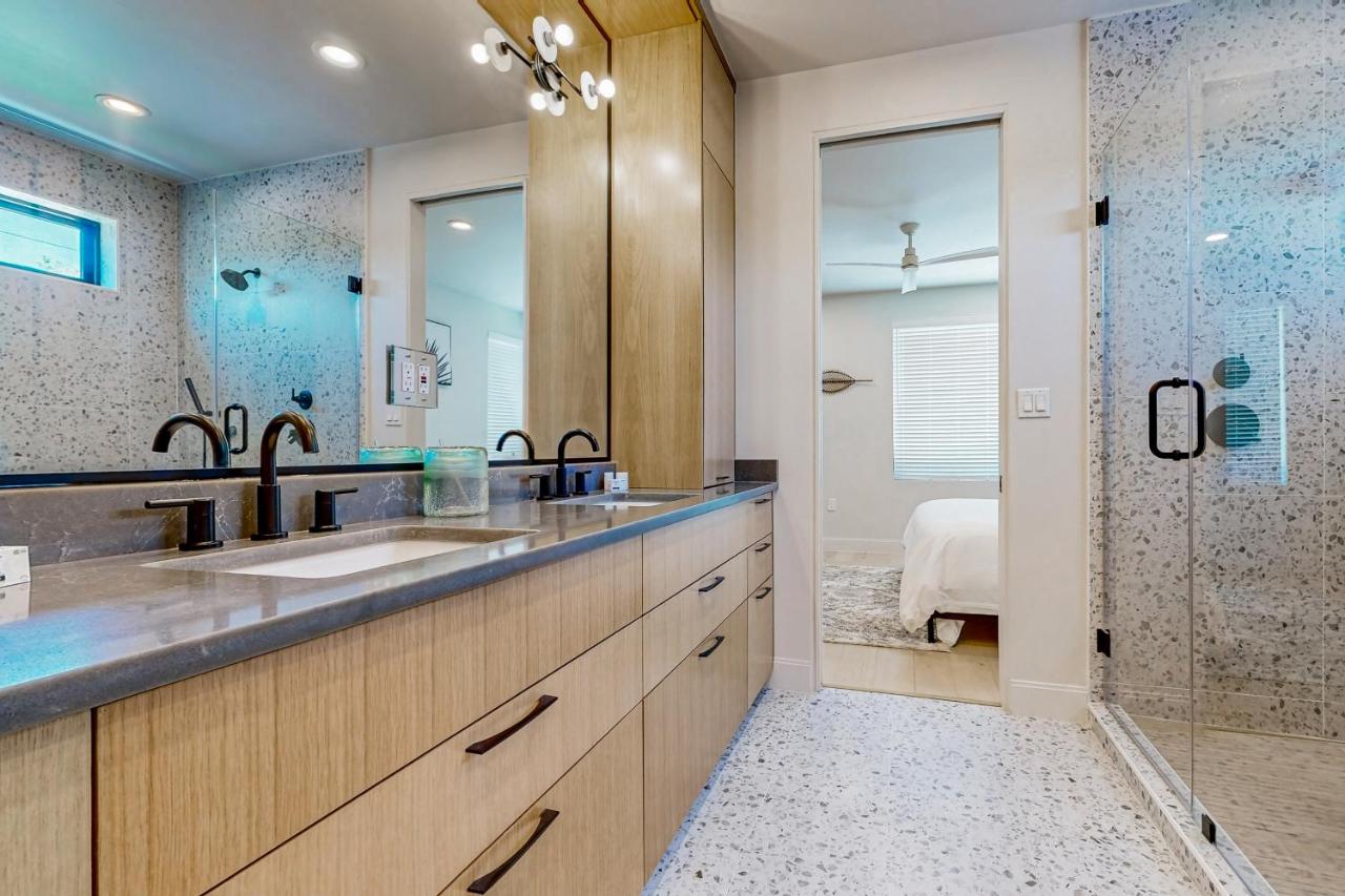 The Isabelle's - Unit B - 3