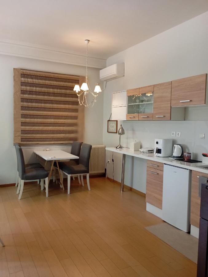 Tiny Little SUITE - 4