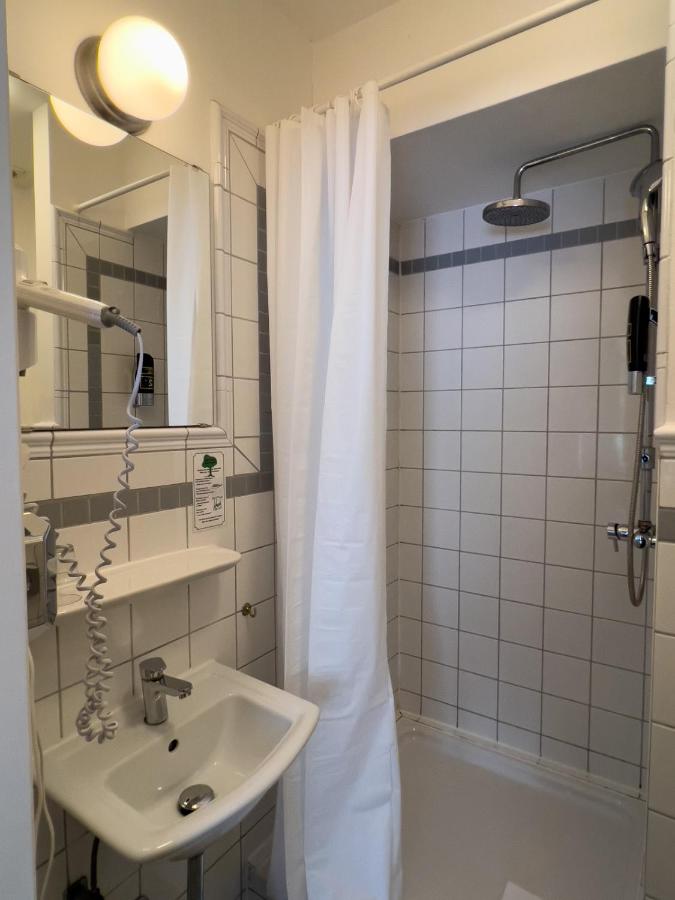 Hotel-Maison Am Olivaer Platz - 3