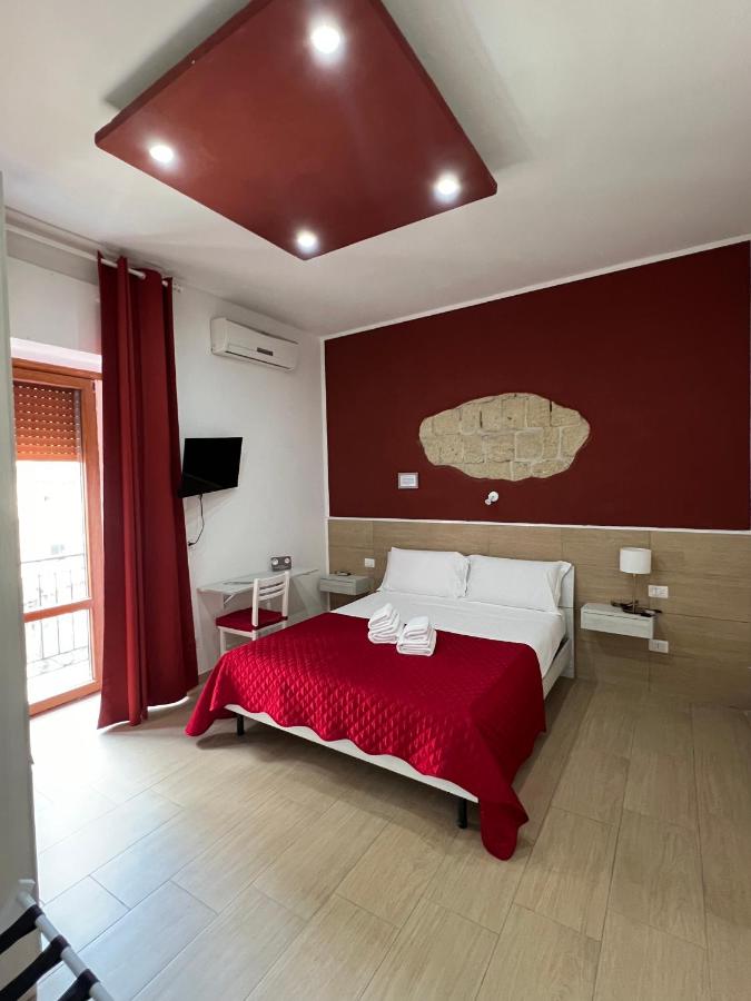 Napoli Central Gate - 2