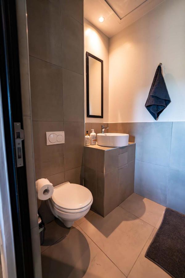 Green Point's EYRIE - Indulge in an Urban Oasis - 4