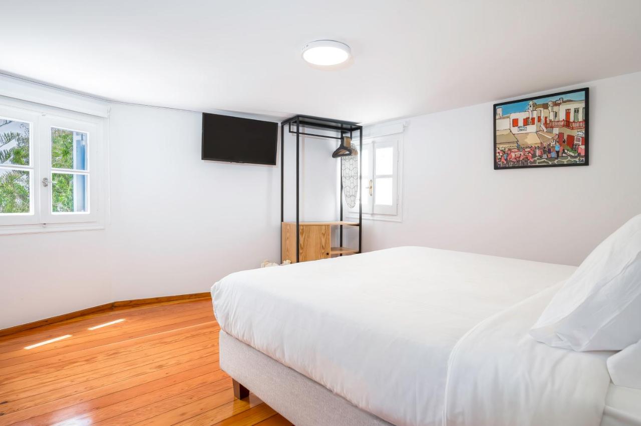 Skepi Boutique Rooms in Mykonos Town - 3