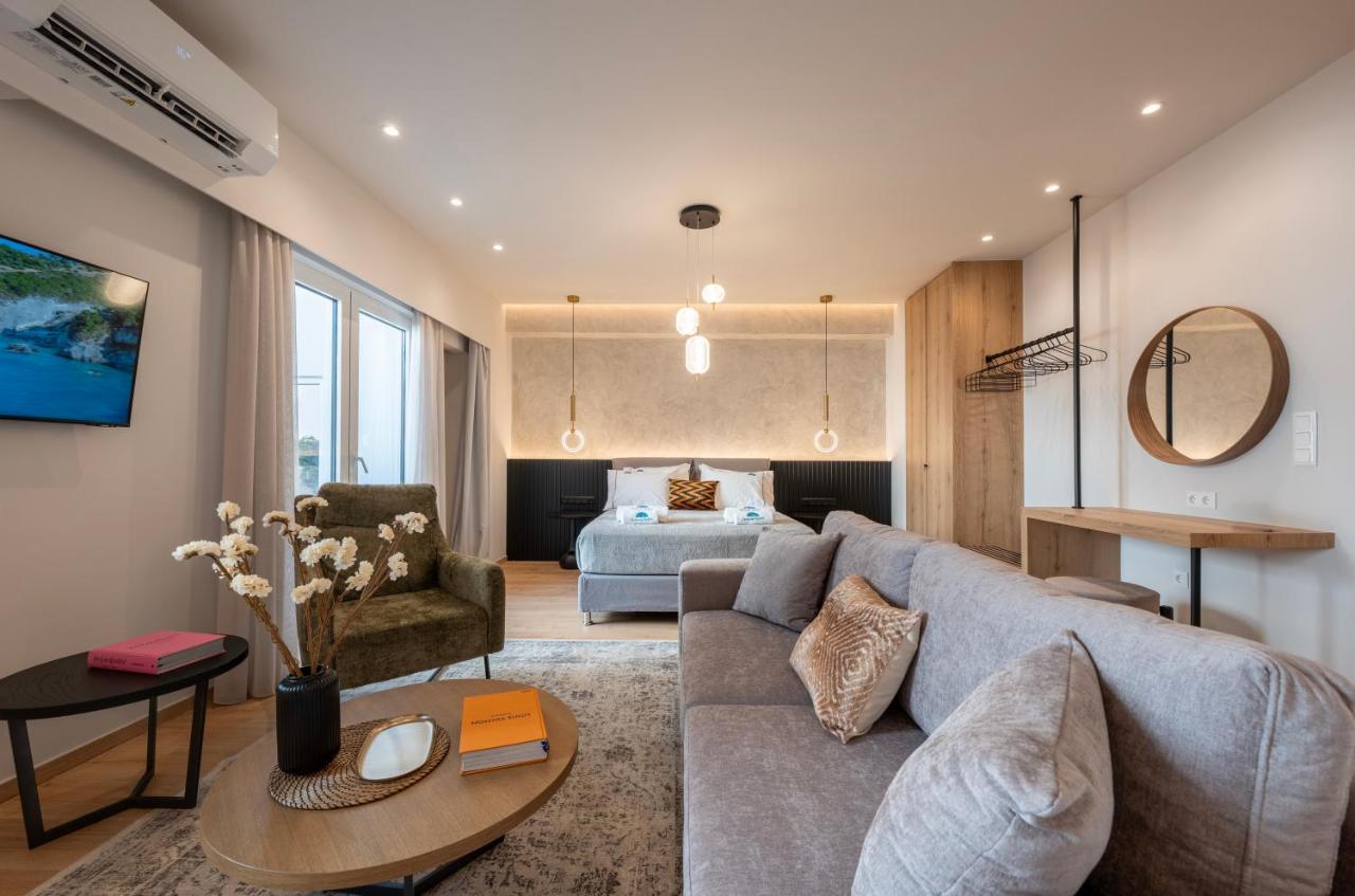 Derouse Eva Suite Jacuzzi & Sauna - 3