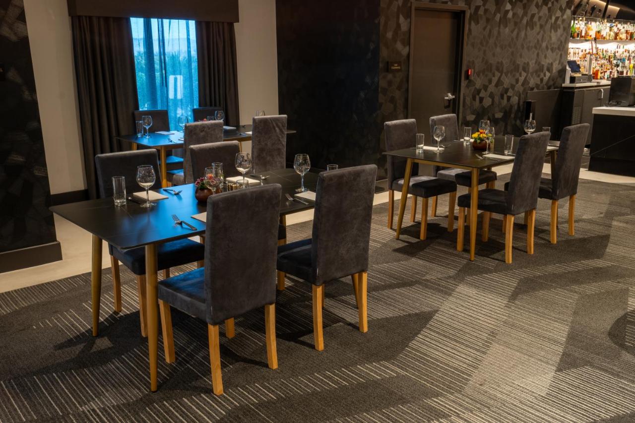 Champions Club and Hotel, Houston Westchase — photo 21