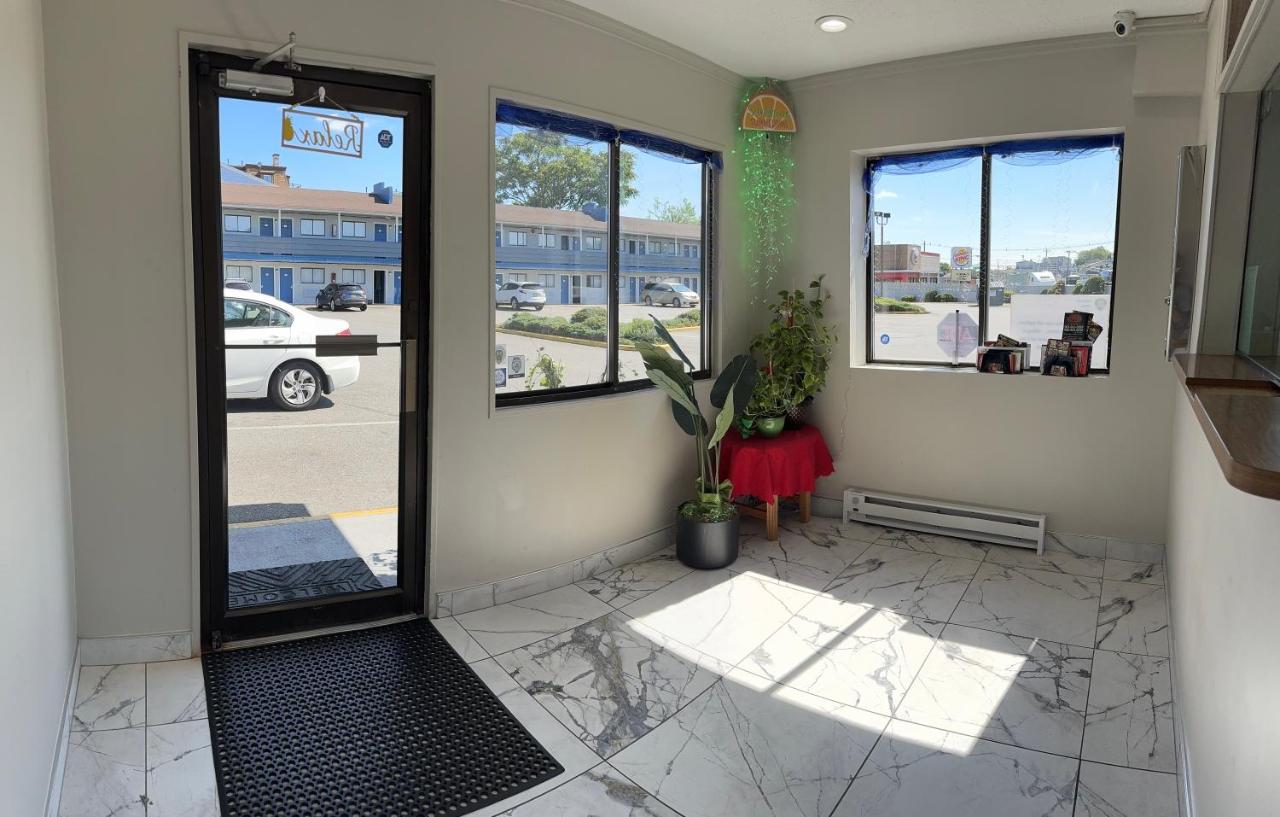 Ritz Motel — photo 1