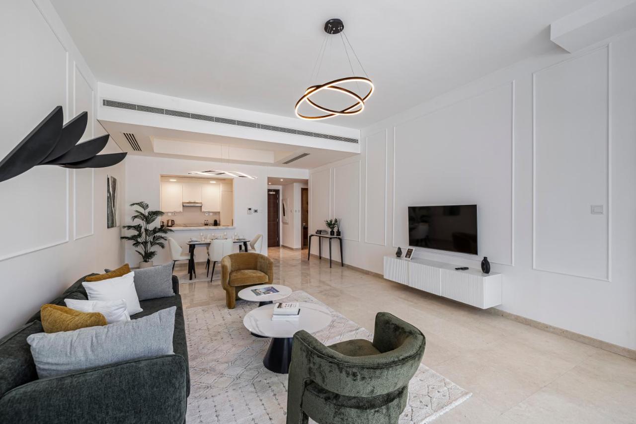 Stylish Apartment Huge Terrace Near Burj Khalifa - 5