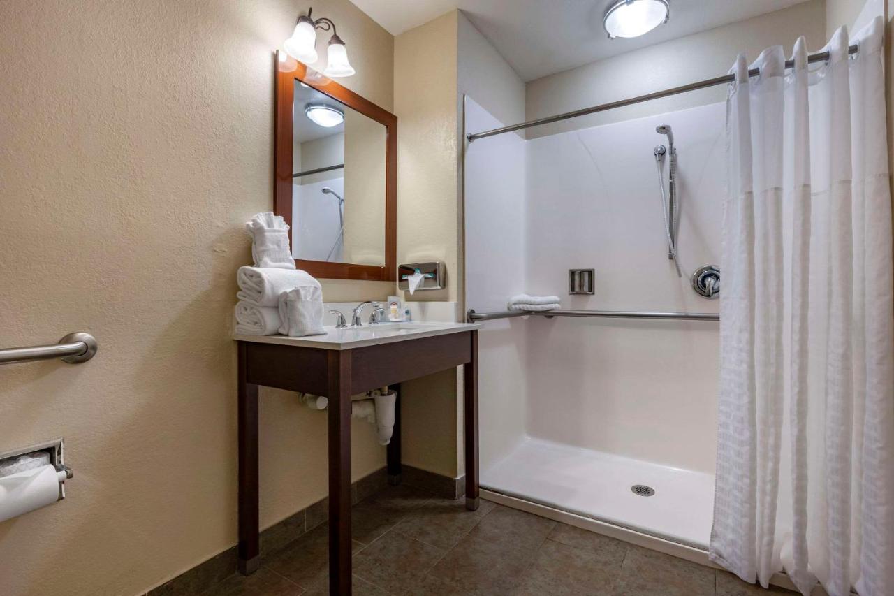 Regency Inn — photo 18