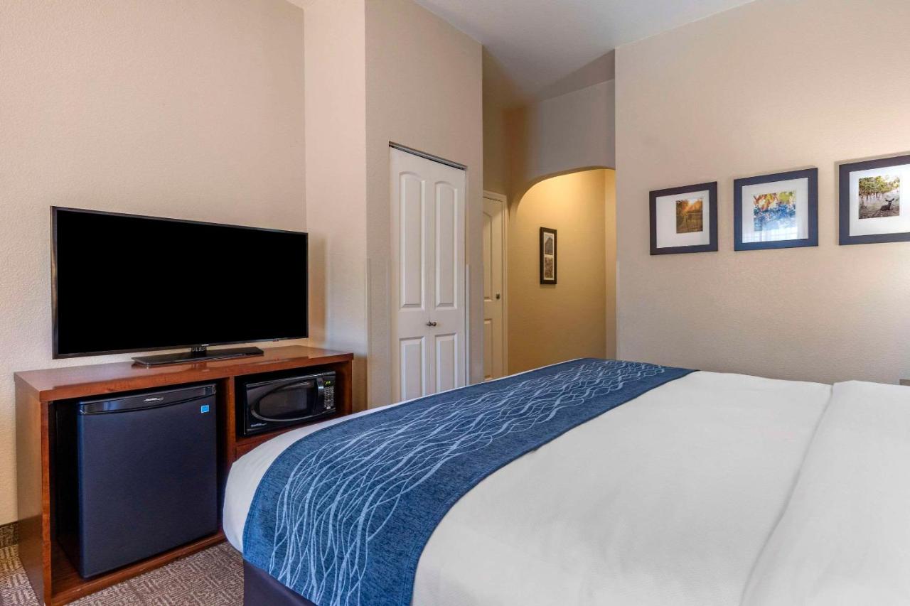 Regency Inn — photo 20
