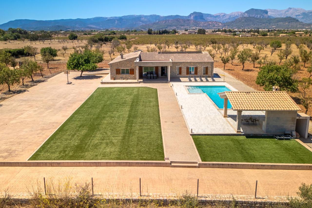 Mireia 2002 with pool and garden by BeBreeze Mallorca