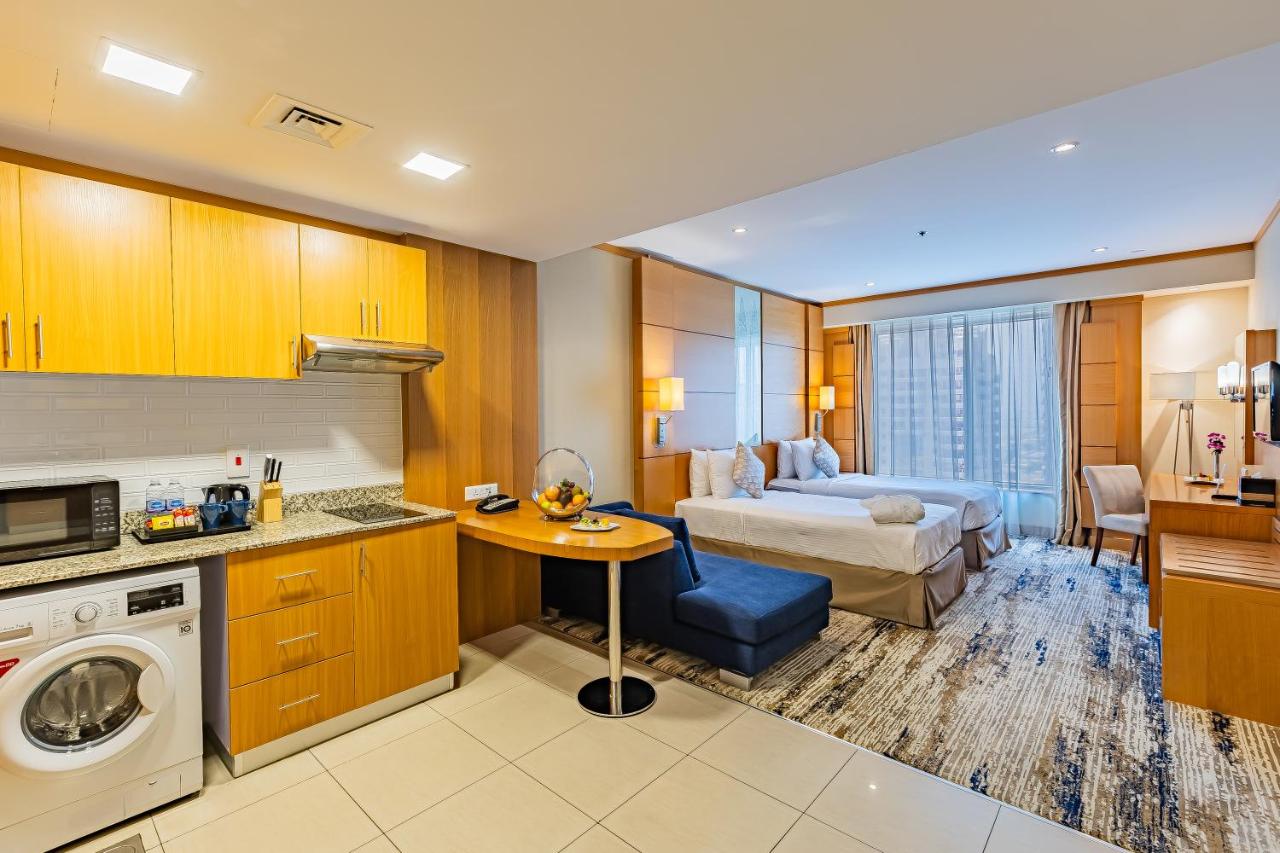 Carlton Downtown Hotel - 5