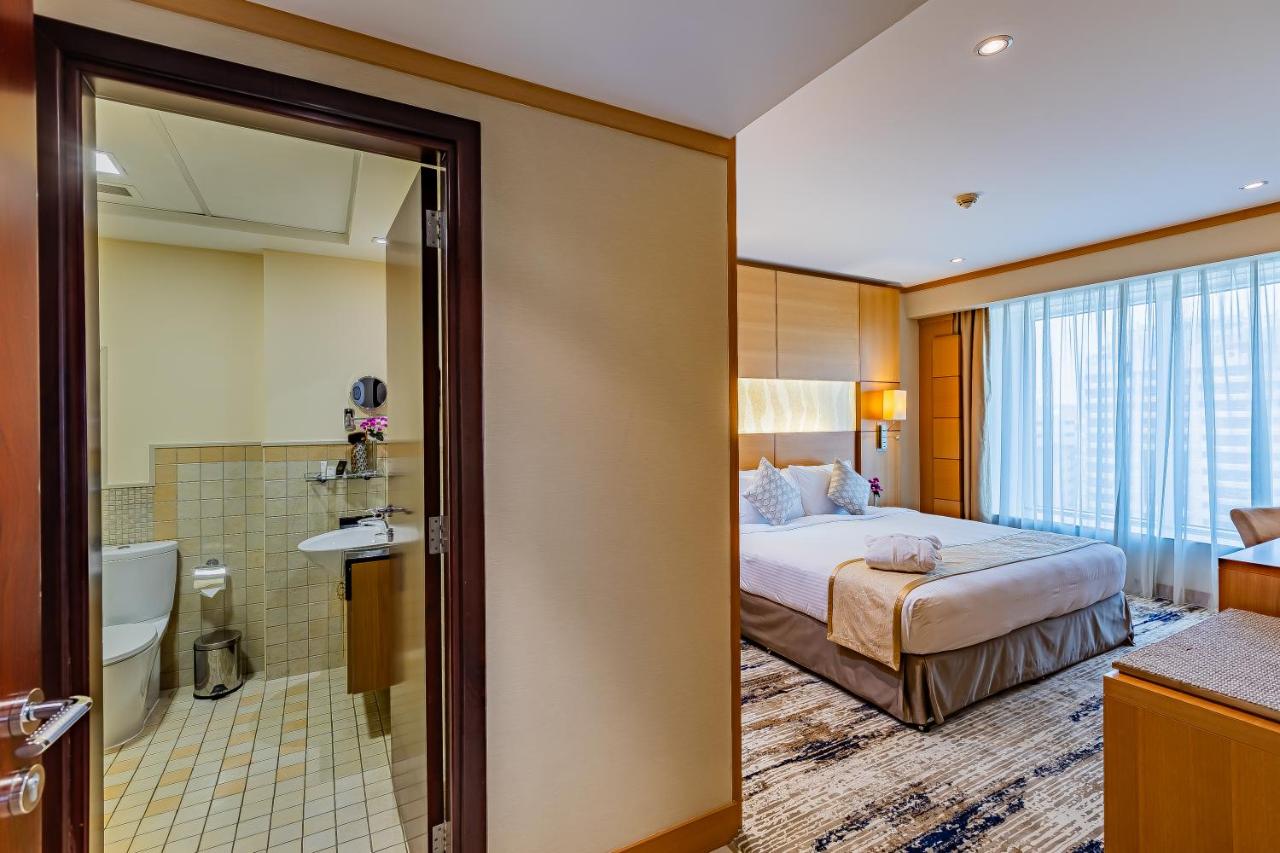 Carlton Downtown Hotel - 3