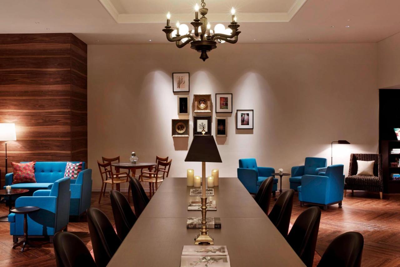 Courtyard by Marriott Tokyo Station - 5