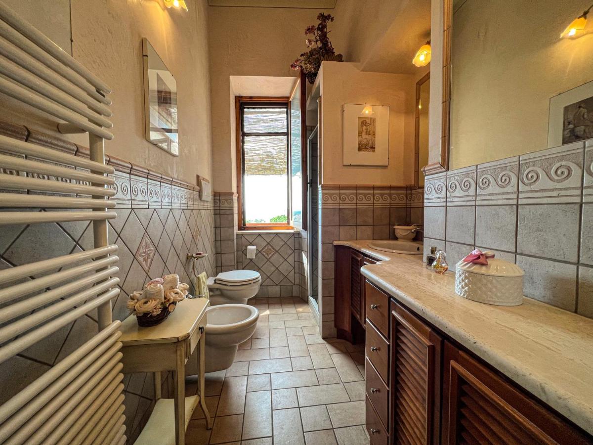 Casa al Cerchio - Luxury Apartment With View & Free Private Parking - 3