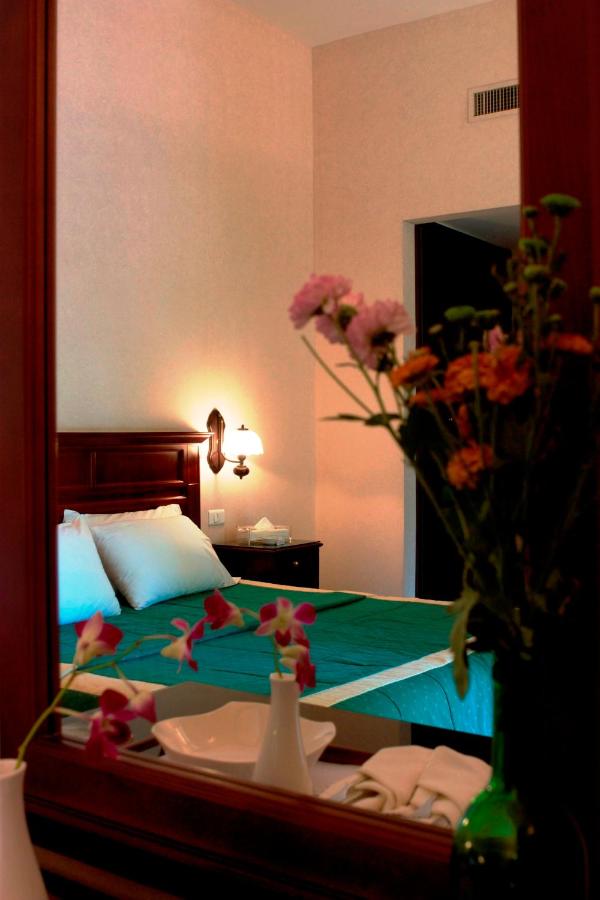 Massabki Hotel photo