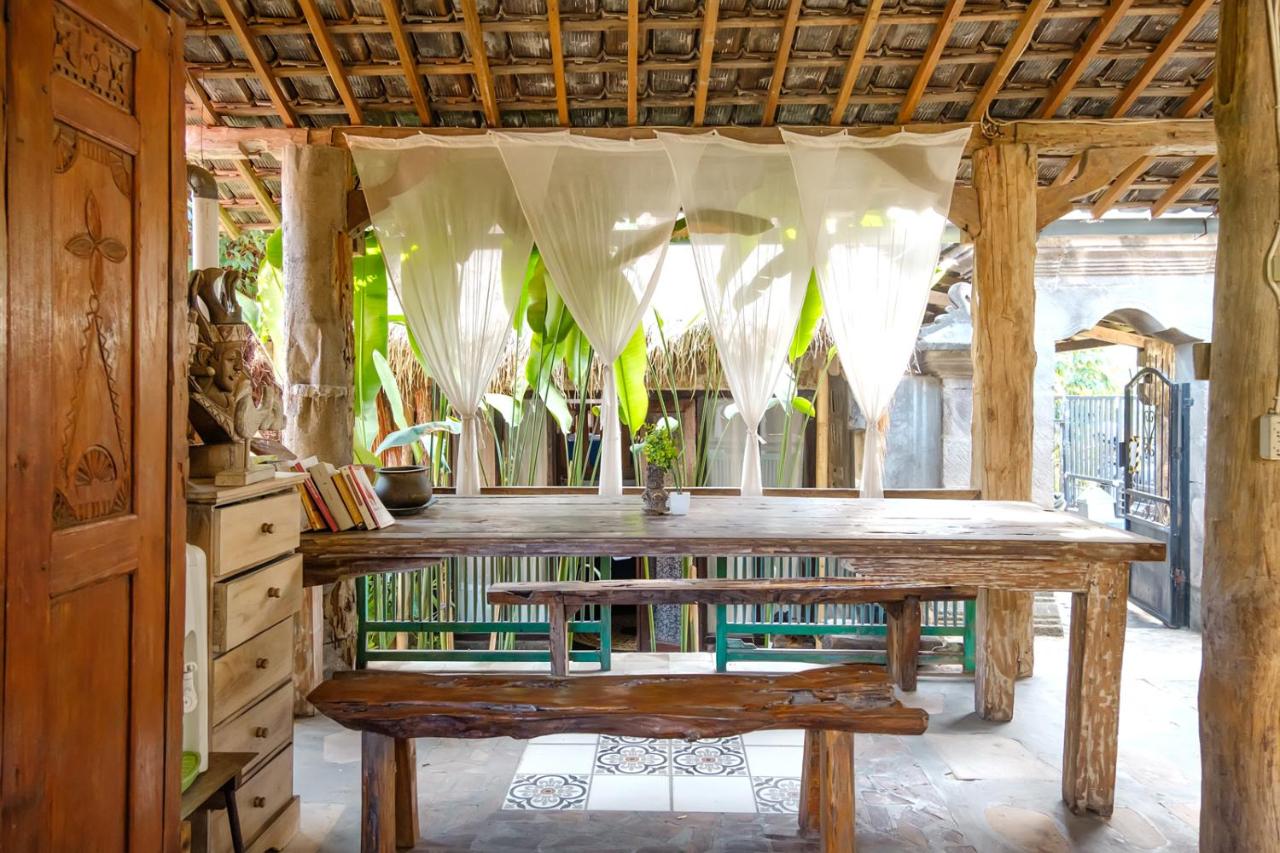 TwoSpaces Living at Wave And Chill House, Canggu - 4