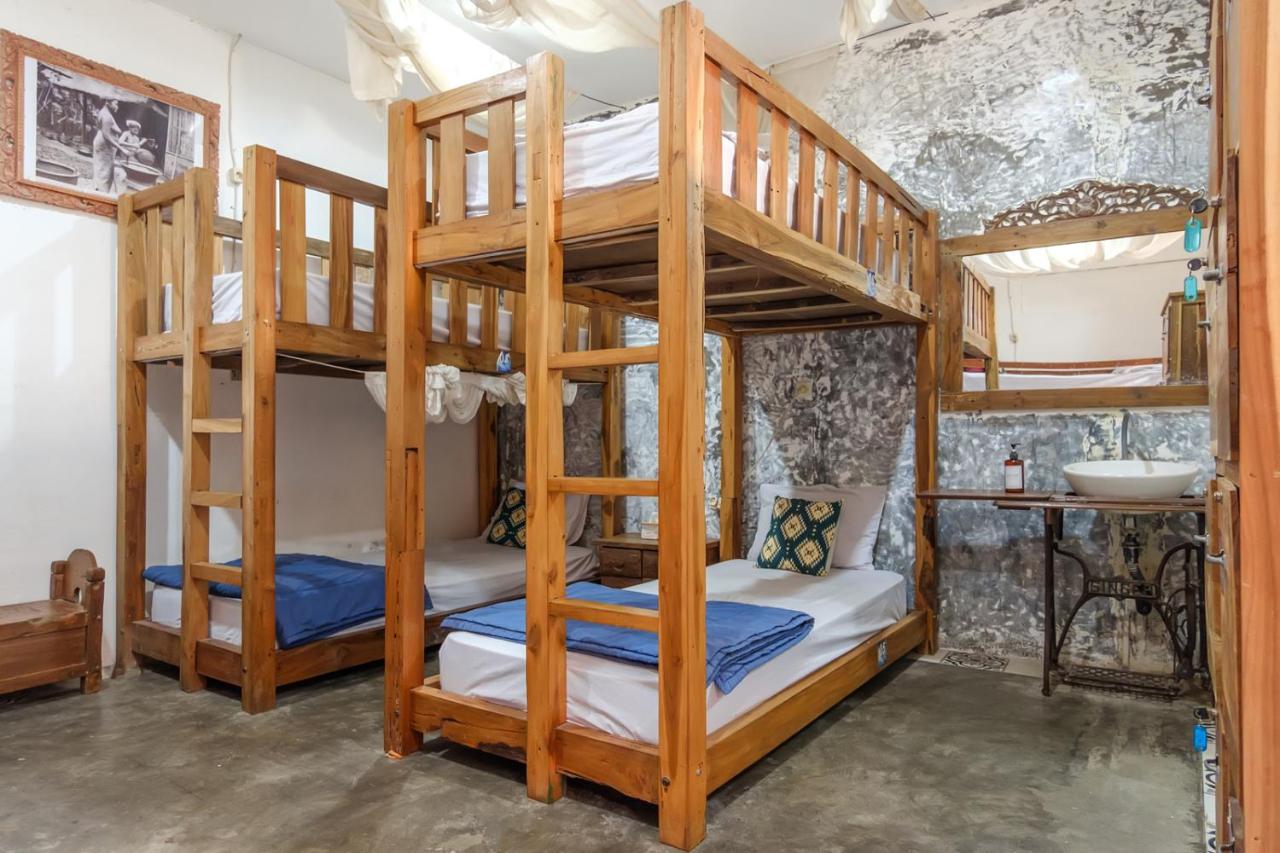 TwoSpaces Living at Wave And Chill House, Canggu - 2