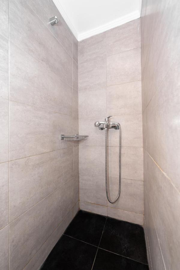 Modern Apartment in Athens Center, 10 mins walk to Plaka Historical Area - 3