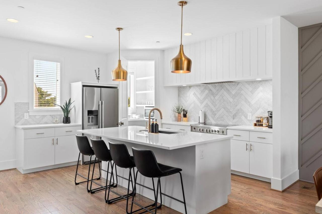 Stunning Home with Garage and Patio Walk to Restaurants 12 South and Belmont - 3