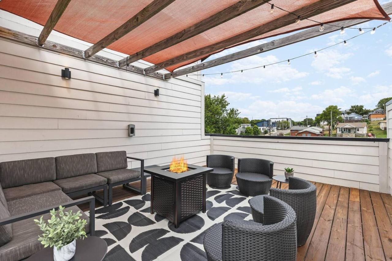 Rooftop Deck Firepit and Garage Walk to 12 South and Restaurants - 2