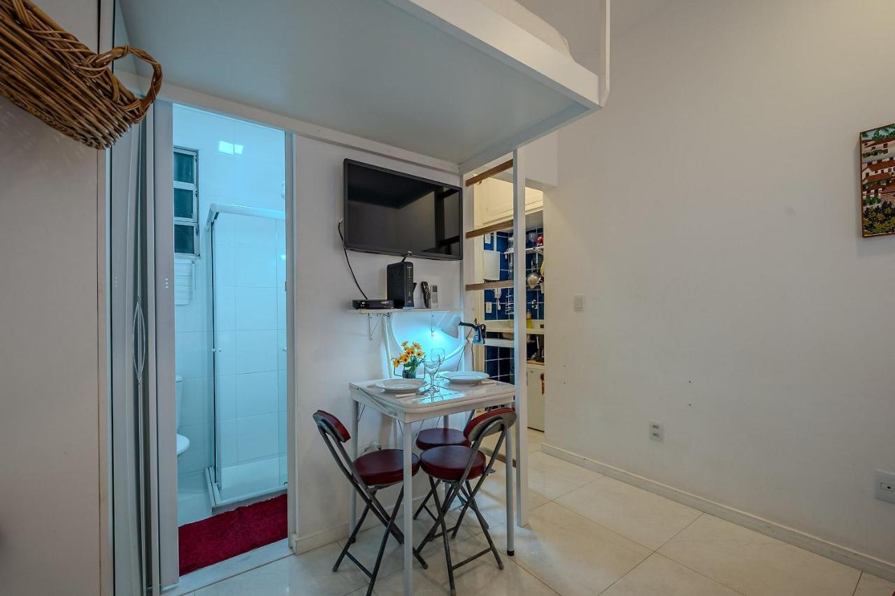 Studio na quadra da praia de Copacabana - 2