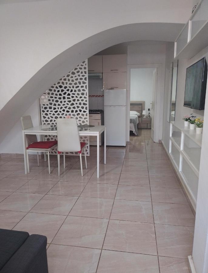 apartamento serrano con terraza